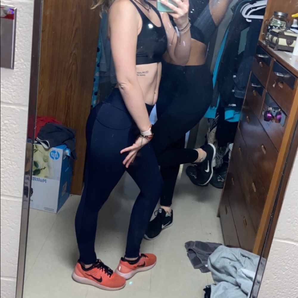 Victoria Sport Navy Blue Leggings